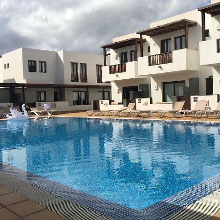 Noray Swan Puerto Calero Exterior foto