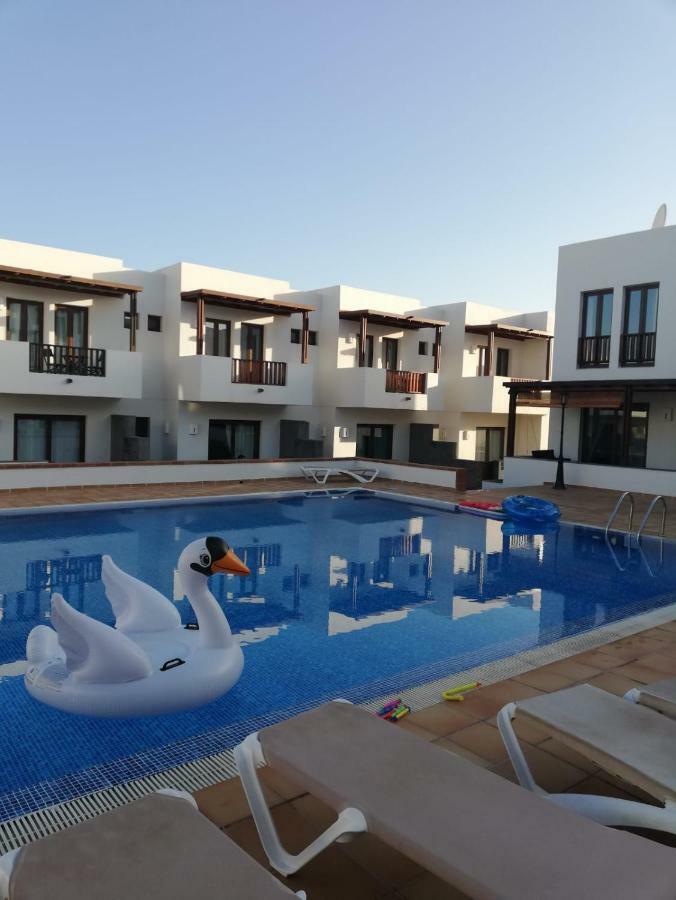 Noray Swan Puerto Calero Exterior foto